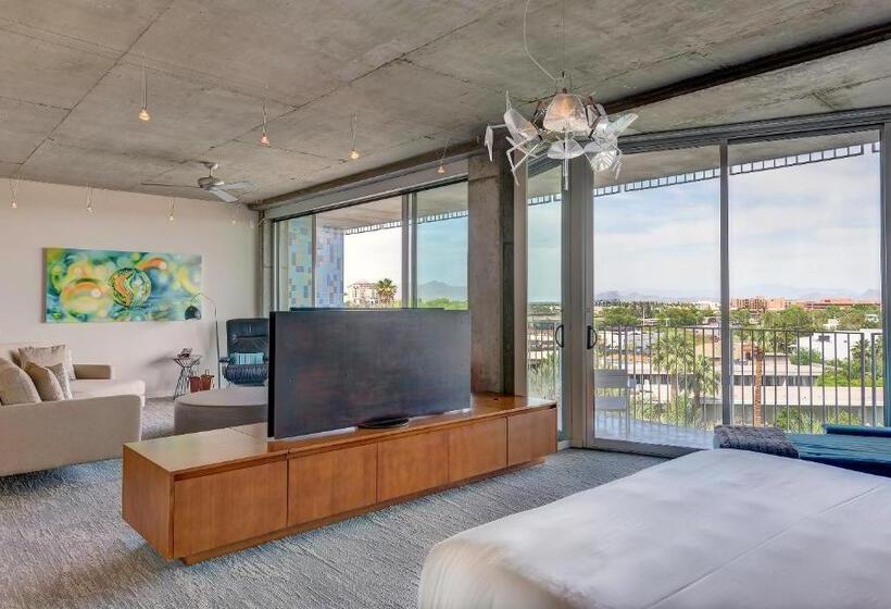 キングサイズベッドのスイートルーム, Valley Ho