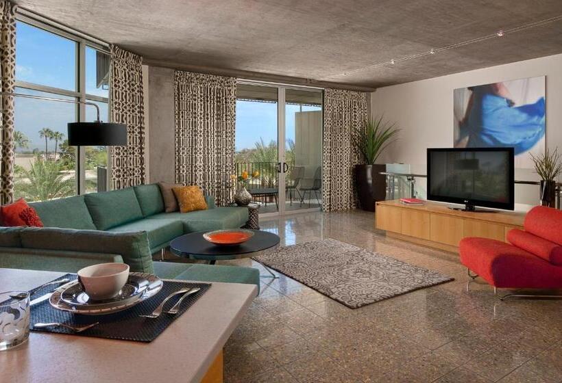 キングサイズベッドのスイートルーム, Valley Ho