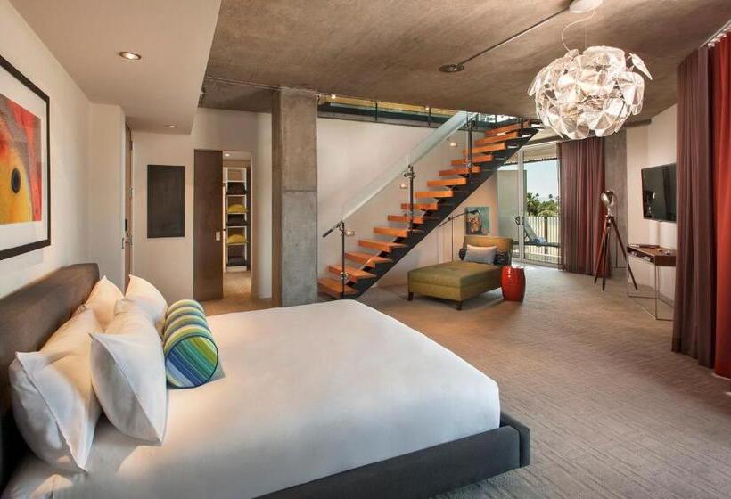 キングサイズベッドのスイートルーム, Valley Ho