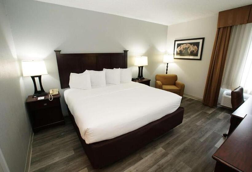 适合残疾人士使用的带超级大床的标准间, Best Western Paramus Hotel & Suites