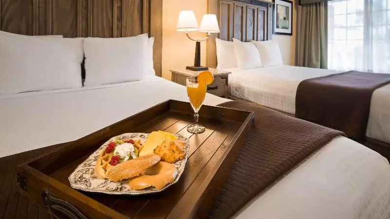 キングサイズベッドのスタンダードルーム, Best Western Americana Inn