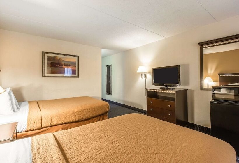 2ダブルベッドのスタンダードルーム, Quality Inn & Conference Center