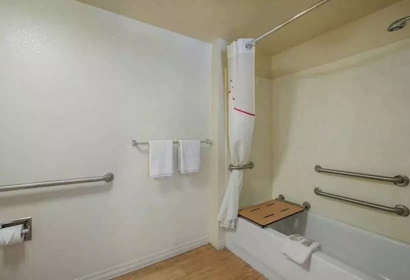 障害者適応デラックスルーム, Red Roof Inn Atlanta South Morrow
