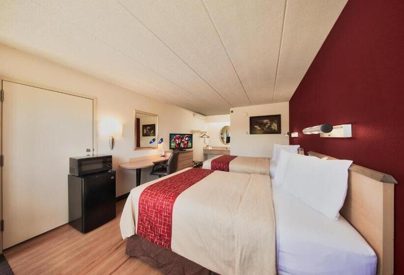 Номер Deluxe, Red Roof Inn Cincinnati Northeast  Blue Ash