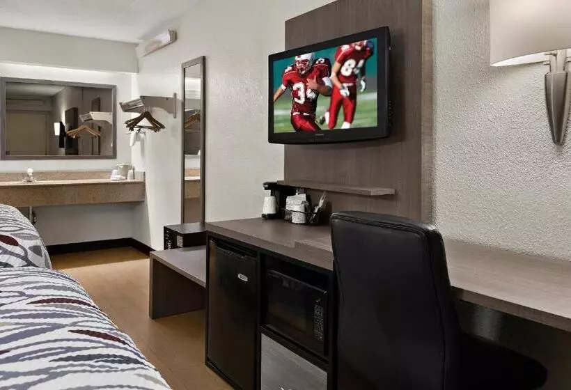 デラックスルーム, Red Roof Inn Cleveland  Westlake