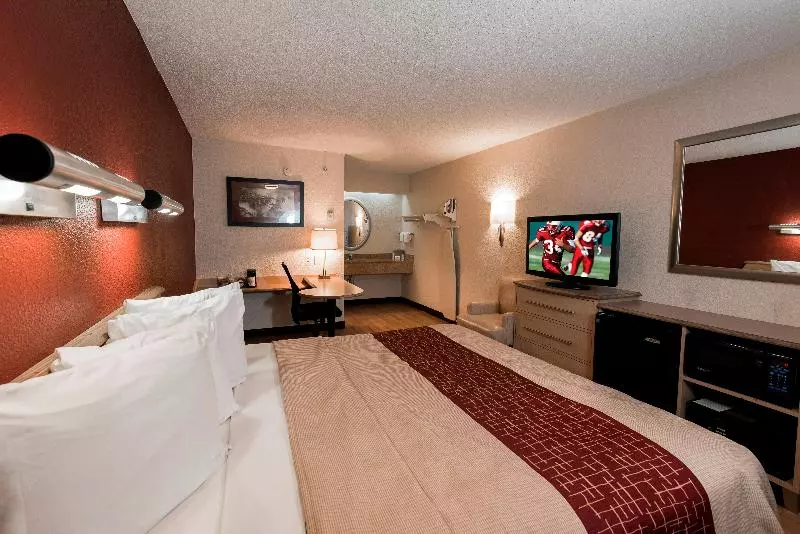 キングサイズベッドのスーペリアルーム, Red Roof Inn Hilton Head Island