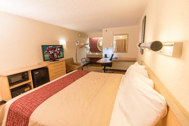 غرفة سوبيريور سرير كينج, Red Roof Inn Hilton Head Island