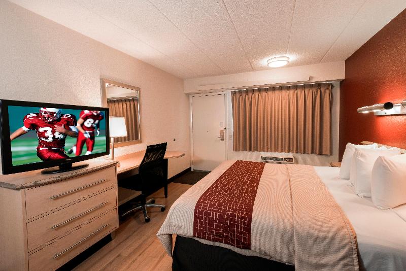 キングサイズベッドのスタンダードルーム, Red Roof Inn Hilton Head Island
