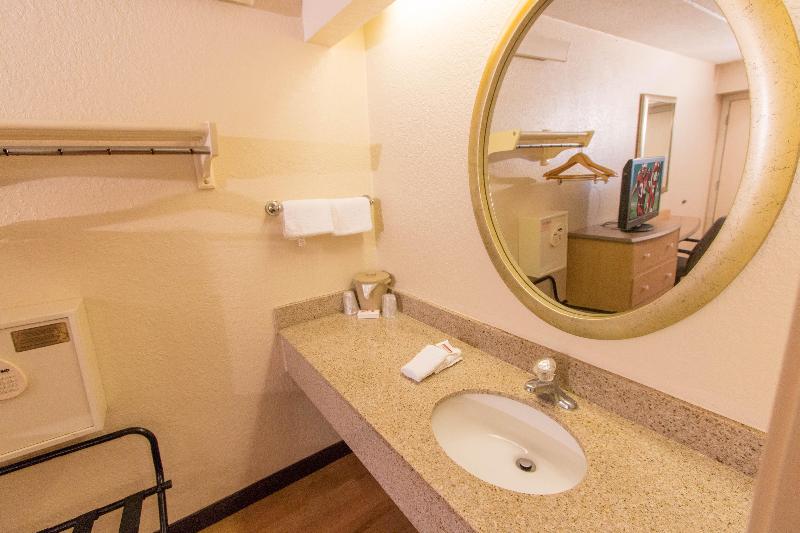 デラックスルーム, Red Roof Inn Hilton Head Island