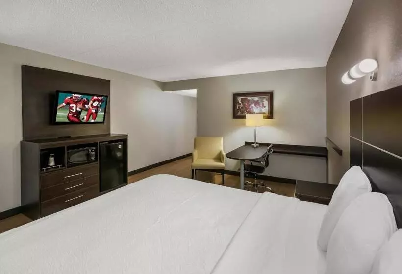 キングサイズベッドのスーペリアルーム, Red Roof Inn Plus+ & Suites Knoxville West Cedar Bluff