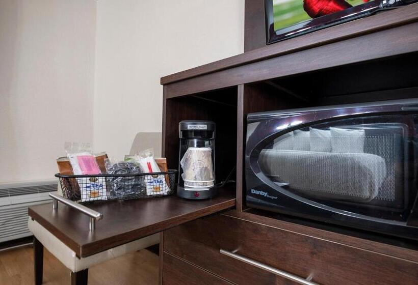 חדר דחוקס עם מיטת קינג, Red Roof Inn Plus+ & Suites Knoxville West Cedar Bluff