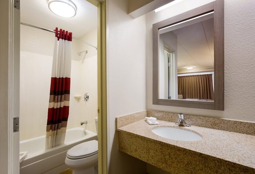 Номер Deluxe, Red Roof Inn Wilkesbarre Arena