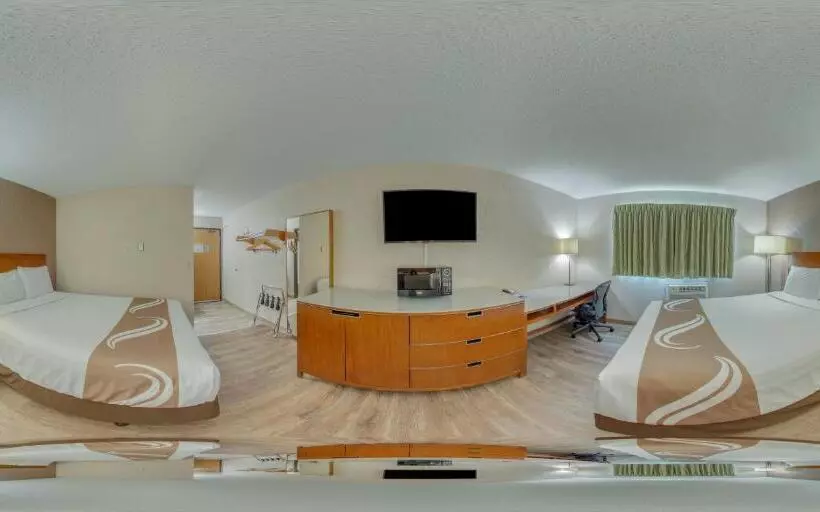 اتاق استاندارد با 2 تخت دوبل, Rodeway Inn