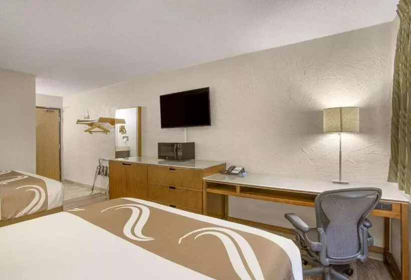 اتاق استاندارد با 2 تخت دوبل, Rodeway Inn