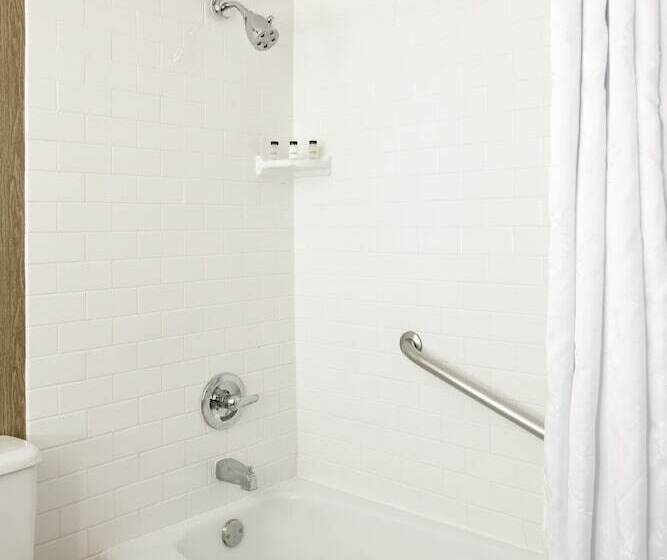 스탠다드 룸 더블 침대 2개, Sheraton Cerritos