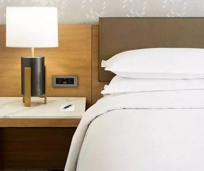 اتاق استاندارد با 2 تخت دوبل, Sheraton Cerritos