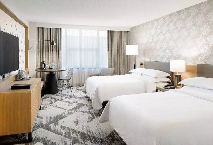 اتاق استاندارد با 2 تخت دوبل, Sheraton Cerritos