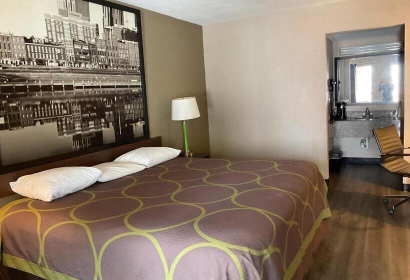 Camera Standard Letto King Accessibile ai persone con mobilità ridotta, Super 8 By Wyndham Chattanooga/east Ridge