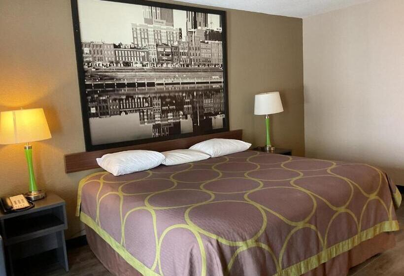 Camera Standard Letto King Accessibile ai persone con mobilità ridotta, Super 8 By Wyndham Chattanooga/east Ridge