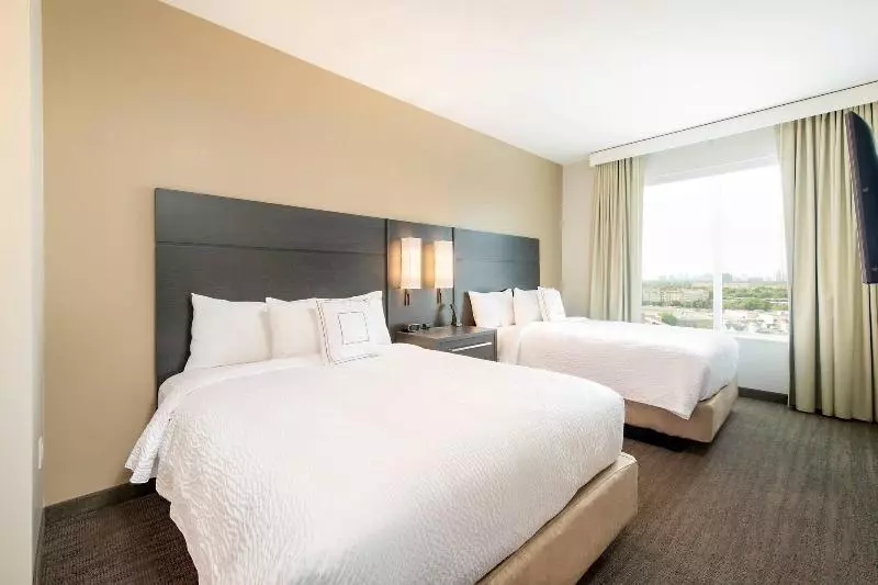 Suite Queen Bed, The CoOp at the Med Center