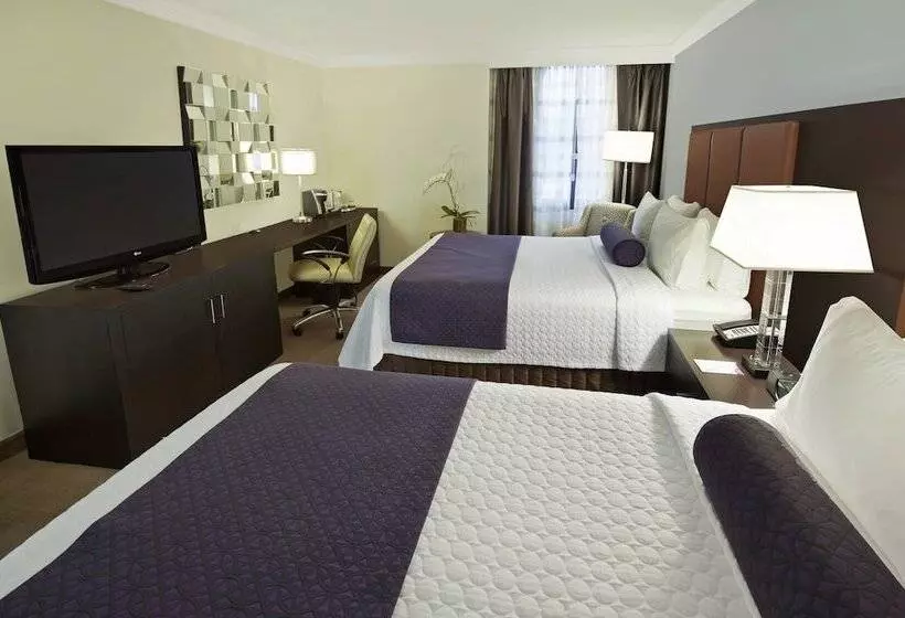プレミアムルーム, Crowne Plaza Suffern Mahwah, An Ihg