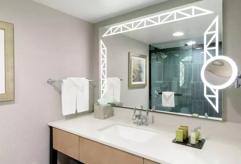 Standard-huone 2 Parivuodetta, Doubletree By Hilton Birmingham Perimeter Park