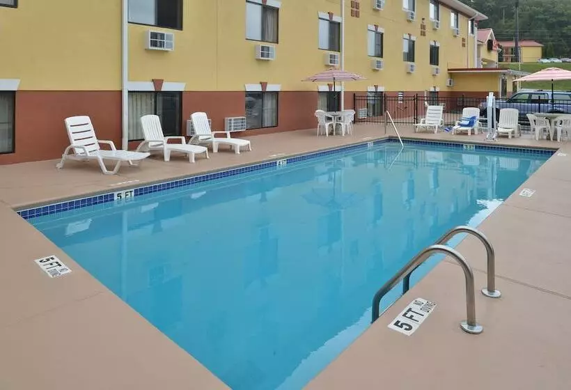 ２ダブルベッドのスタンダードルーム, Econo Lodge Cartersvilleemerson Lake Point