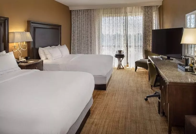 اتاق استاندارد با 2 تخت دوبل, Hilton St. Louis Airport