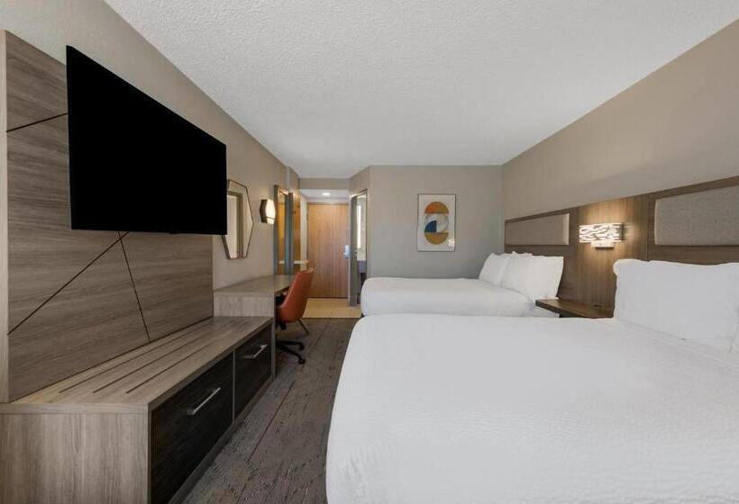 带2个双人床的标准工作室, Holiday Inn Express Hotels Hampton, An Ihg