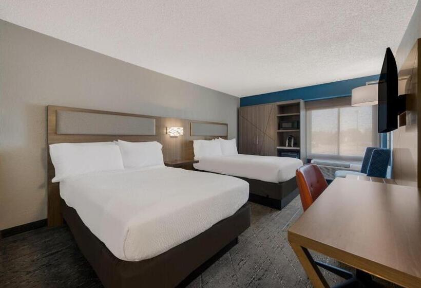 带2个双人床的标准工作室, Holiday Inn Express Hotels Hampton, An Ihg