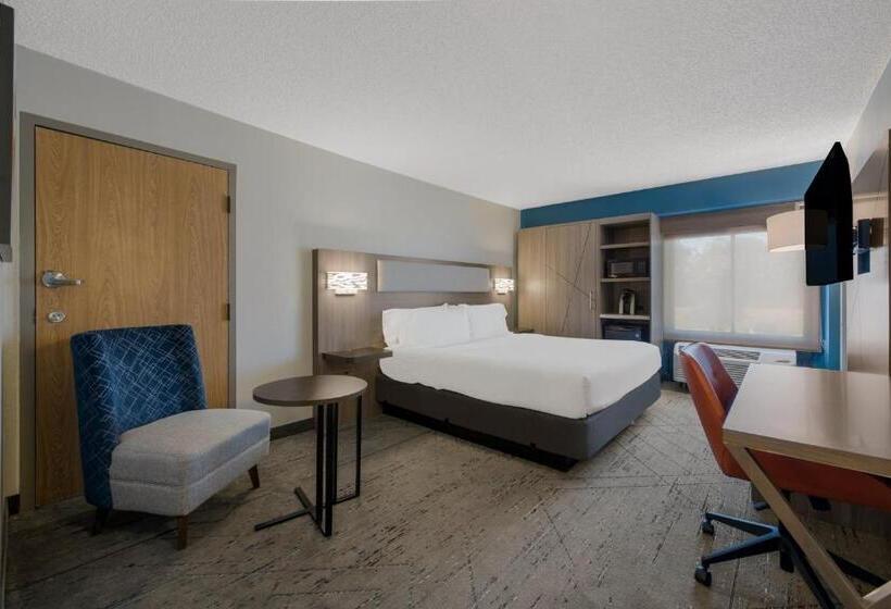 带大床的标准间, Holiday Inn Express Hotels Hampton, An Ihg