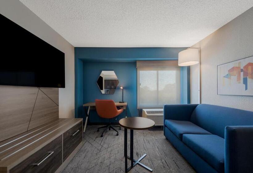 适合残疾人士使用的套间, Holiday Inn Express Hotels Hampton, An Ihg