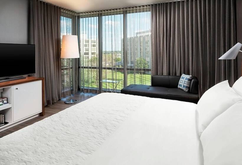 سوییت اجرایی, Le Méridien Chicago  Oakbrook Center