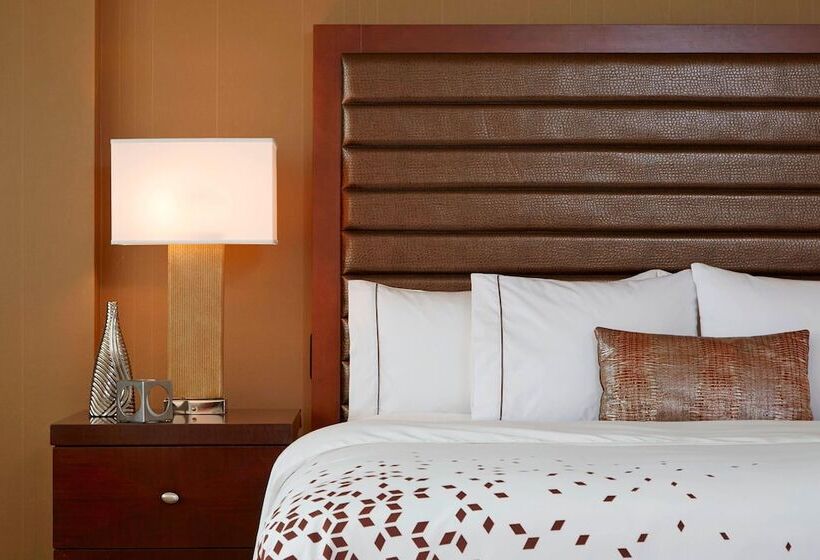 클럽 룸, Renaissance St. Louis Airport