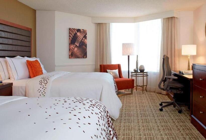 Номер Deluxe, Renaissance St. Louis Airport