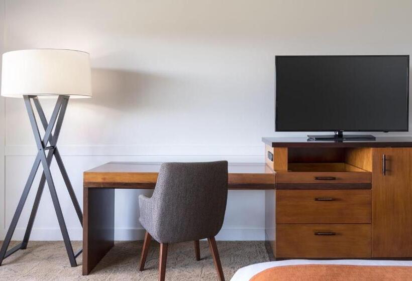 חדר סטנדרט שתי מיטות זוגיות, Sheraton Maui Resort & Spa