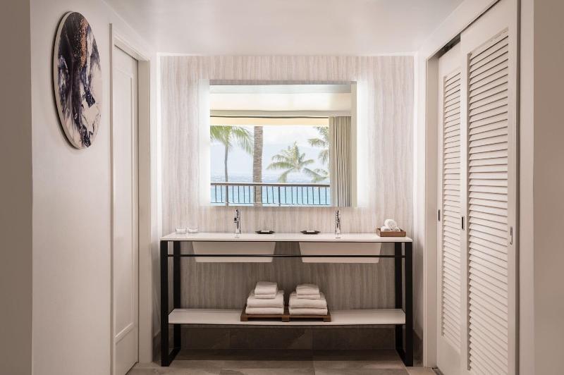 סוויטה נוף לים, Sheraton Maui Resort & Spa