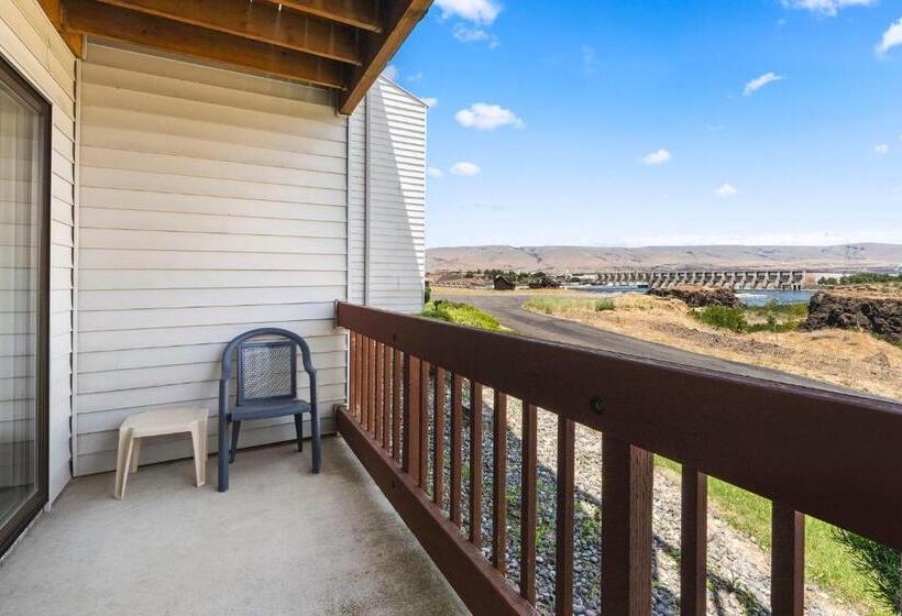 غرفة قياسية سرير ملكى, Columbia River Hotel, Ascend Hotel Collection