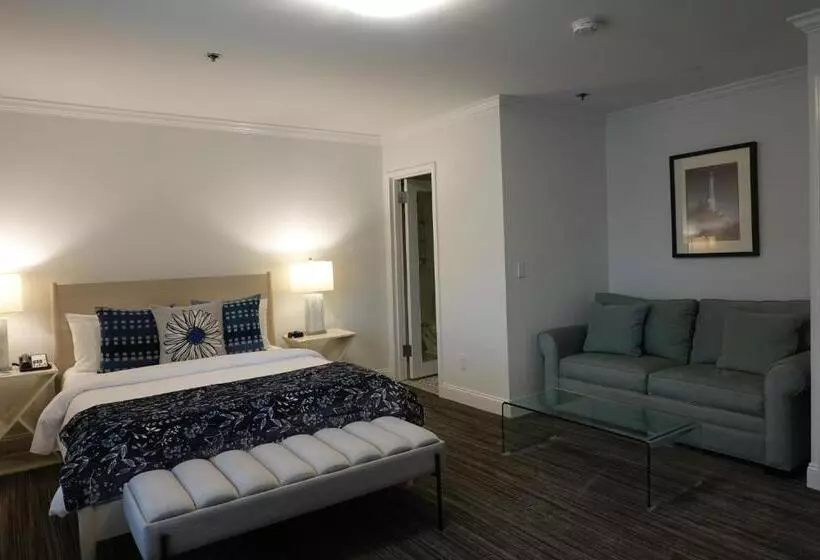 スーペリアールーム, Southampton Inn
