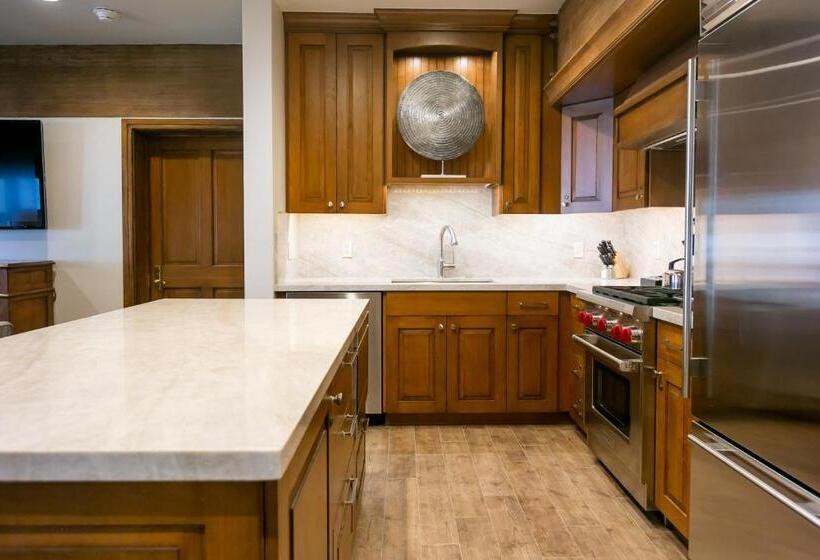 جناح ديلوكس, Stein Eriksen Lodge Deer Valley