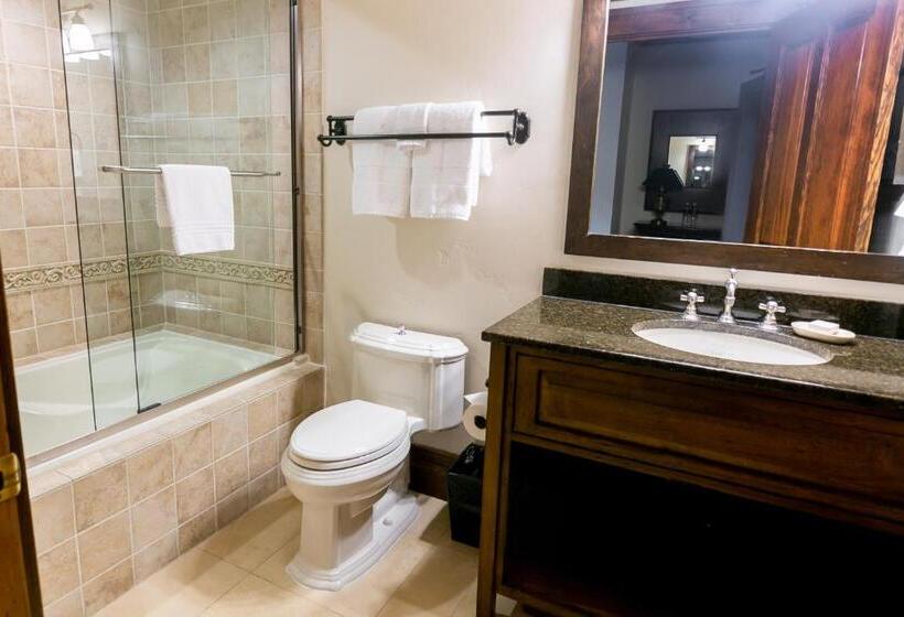 غرفة قياسية رباعية, Stein Eriksen Lodge Deer Valley