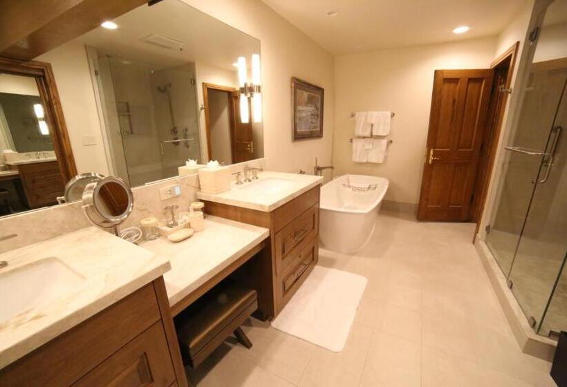 جناح, Stein Eriksen Lodge Deer Valley