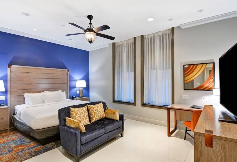 Quarto Premium, The Cincinnatian Hotel Curio Collection By Hilton