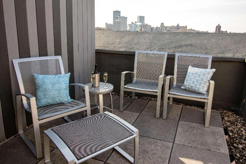 豪华套房, The Strathallan Rochester Hotel & Spa   Doubletree By Hilton