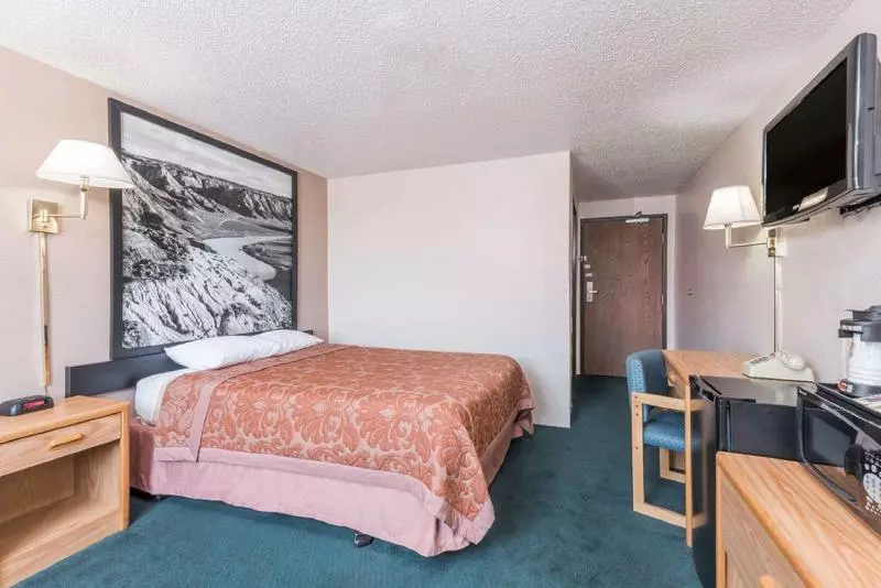 スタンダードルーム, Glendive Lodge