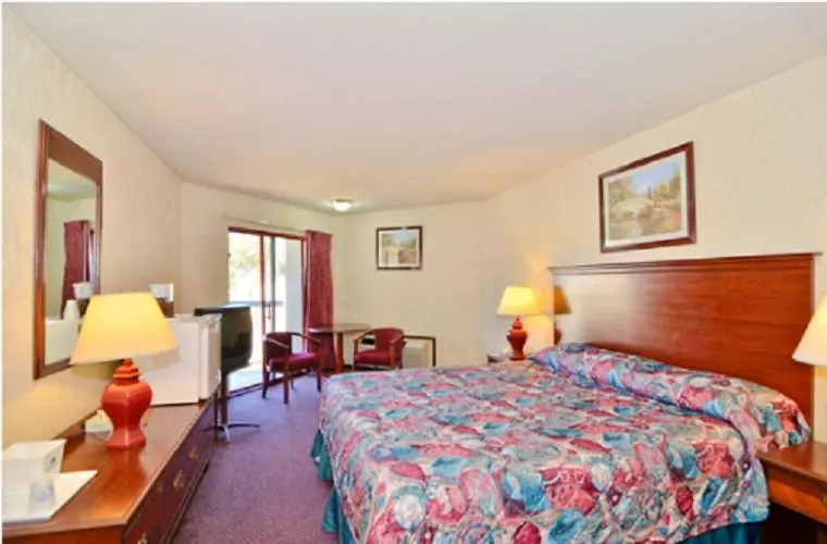 اتاق استاندارد با تخت دو نفره بزرگ, America S Best Value Inn Of Novato