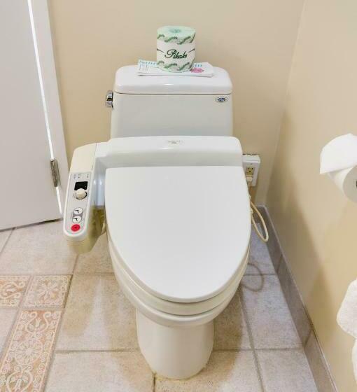 جناح جونيور, Oasis Hotel Waikiki