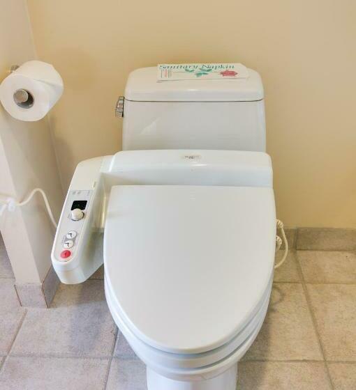 جناح, Oasis Hotel Waikiki