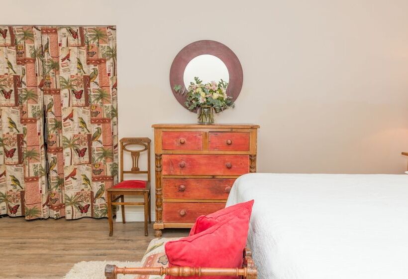 اتاق لوکس, L Auberge