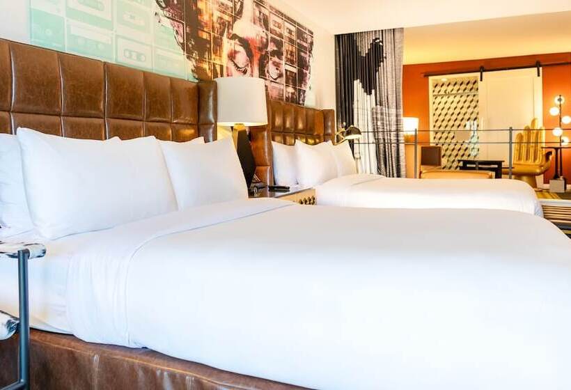 Люкс Кровать Квин, Montrose At Beverly Hills